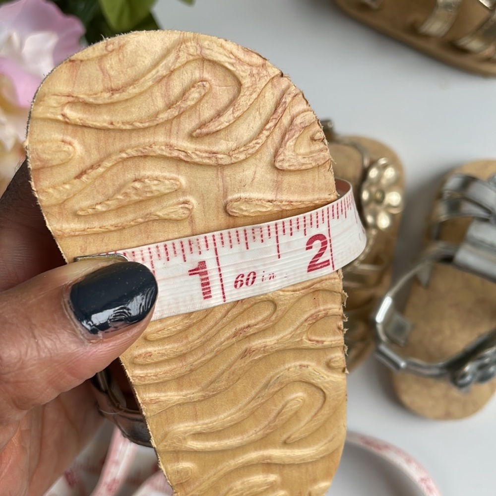 Super cute metallic baby sandals - Picture 12 of 13